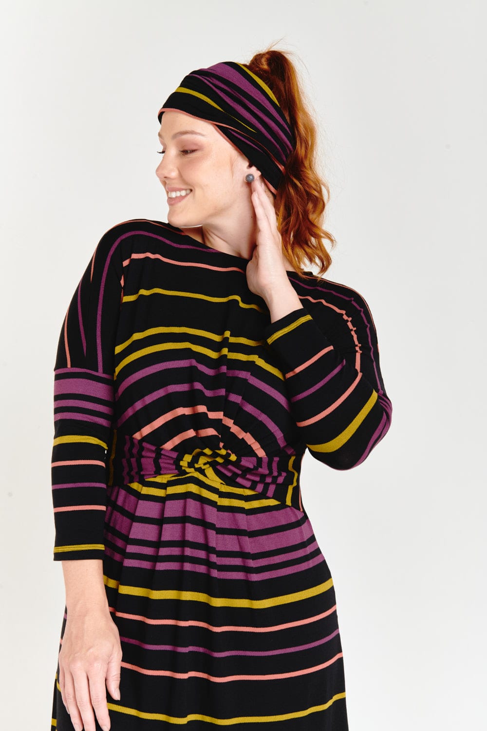 Dark colors stripes Maxiheadband