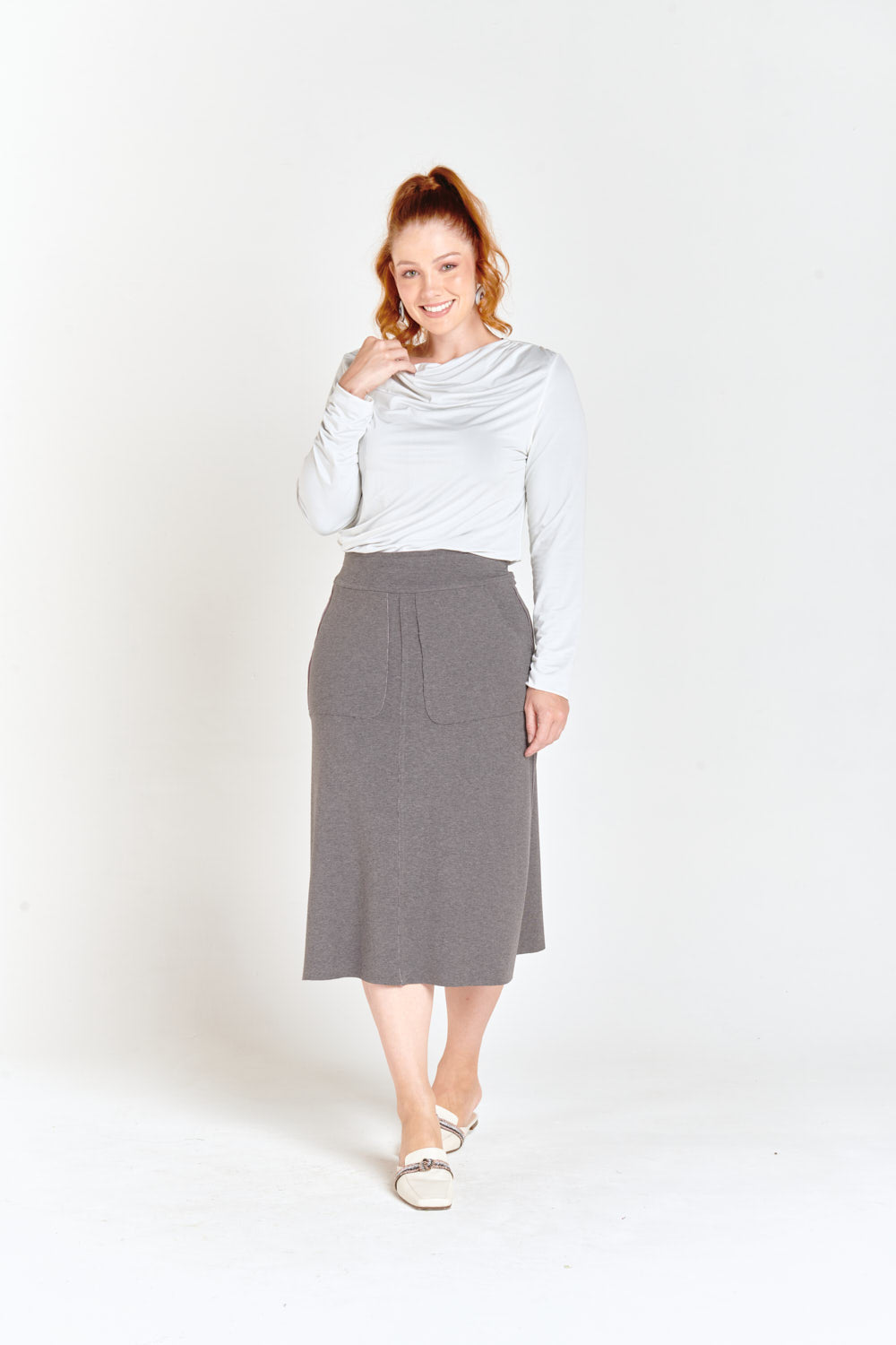 White & Gray Reversible Two Pockets Skirt