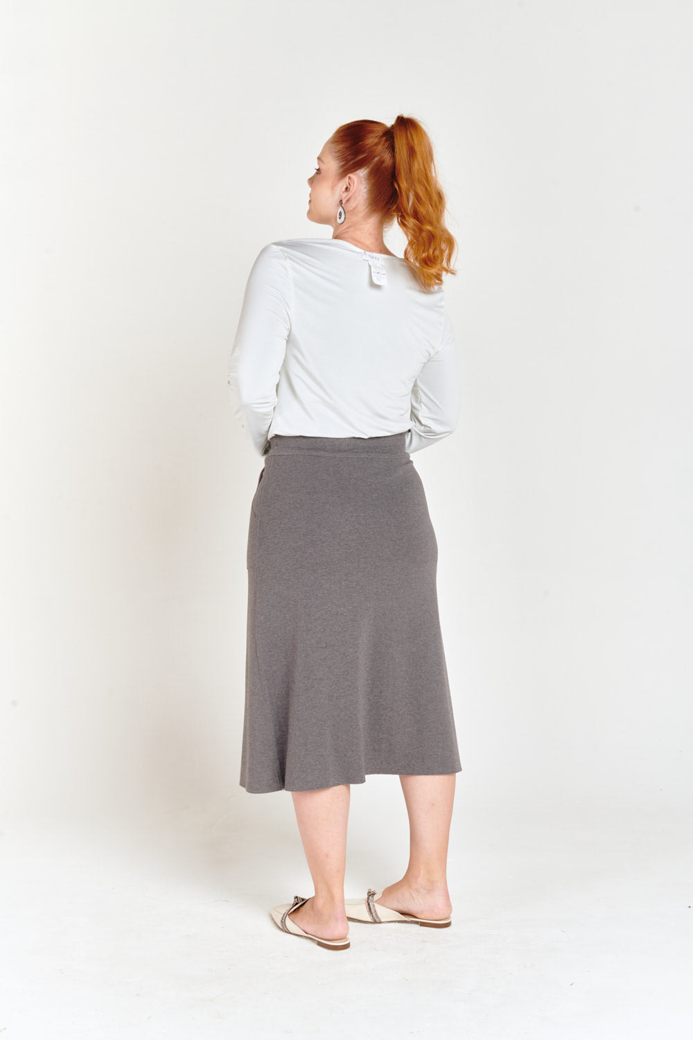 White & Gray Reversible Two Pockets Skirt